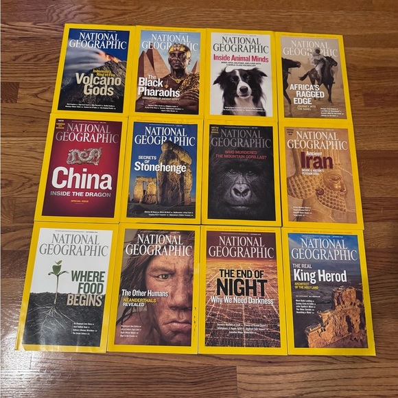 National Geographic 2008 - Complete with Maps - Picture 1 of 13